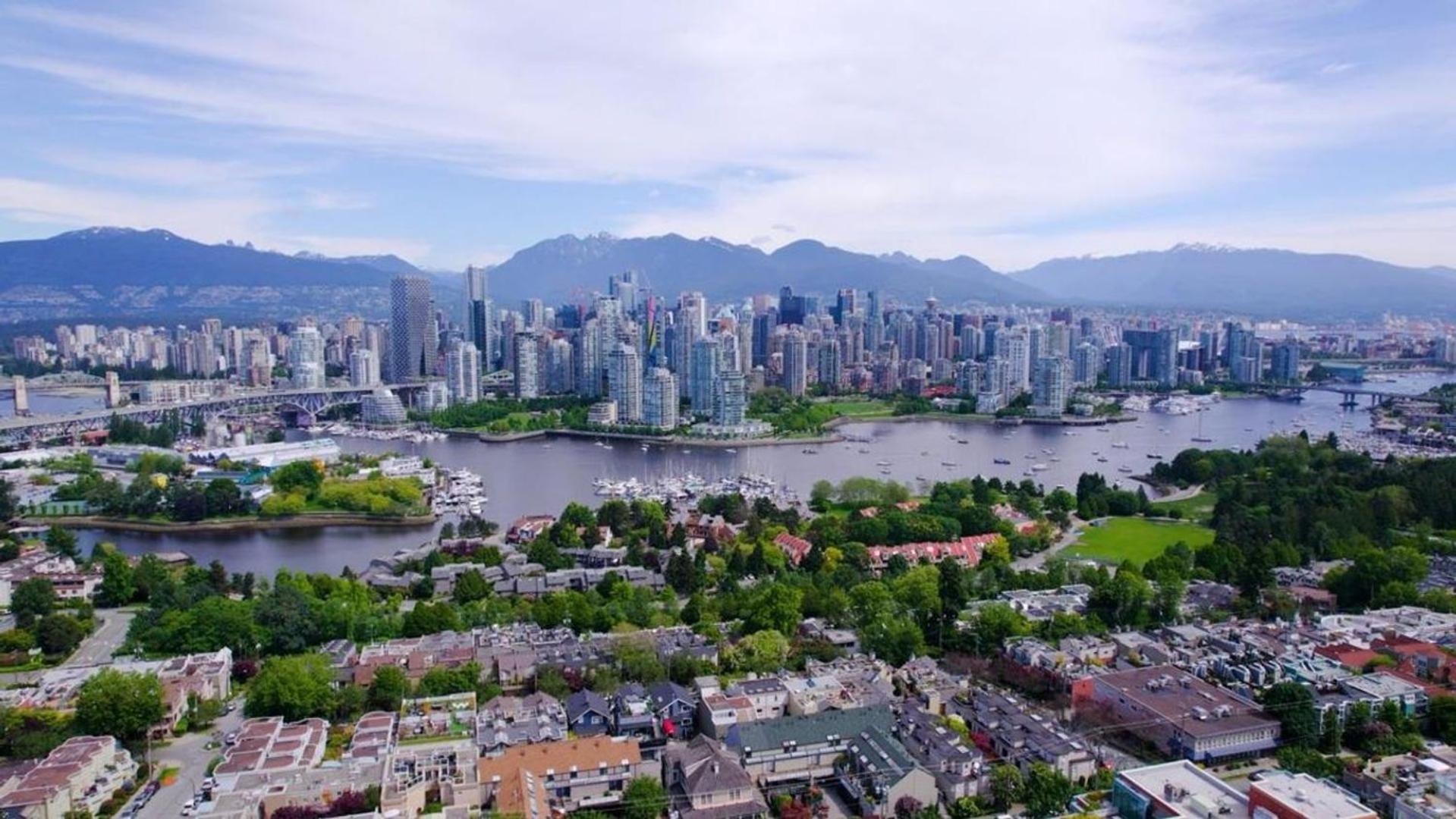 Charming Heritage Home With Mountain And City Views Vancouver Luaran gambar